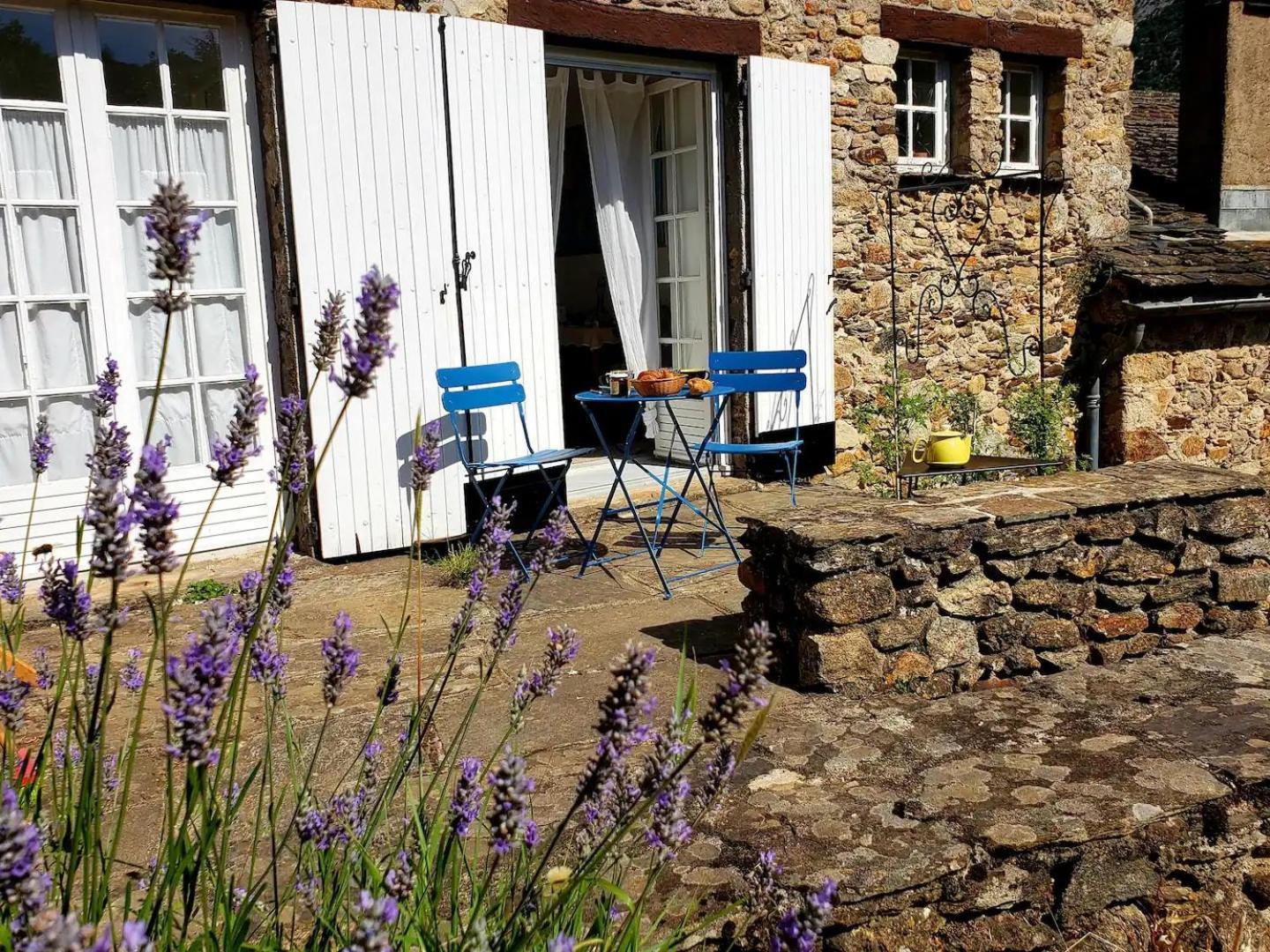 Et Terrasse Dans Ancienne Bergerie Privatunterkunft Olargues
